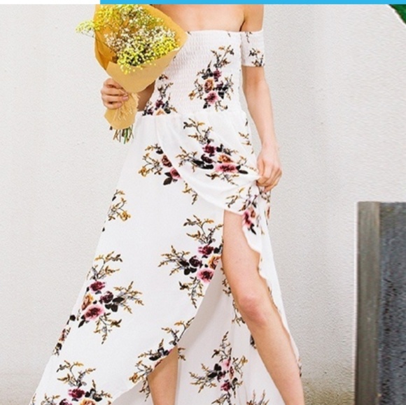 Last oneπHPπWHITE FLORAL OFF THE SHOULDER MAXI - Picture 3 of 5